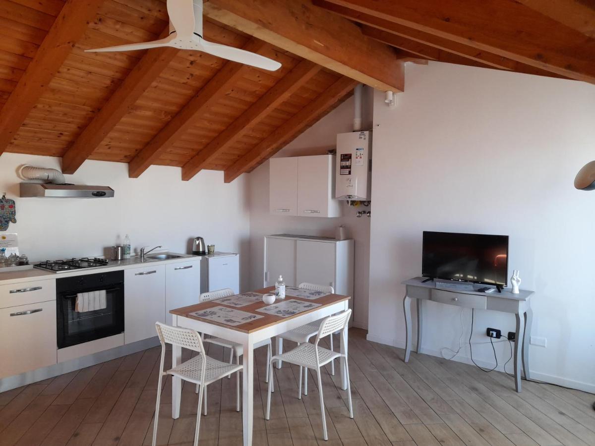 A Casa Di Sole Lägenhet Arese Exteriör bild