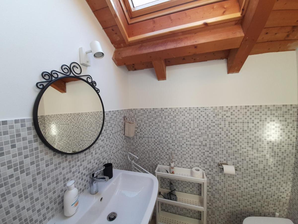 A Casa Di Sole Lägenhet Arese Exteriör bild