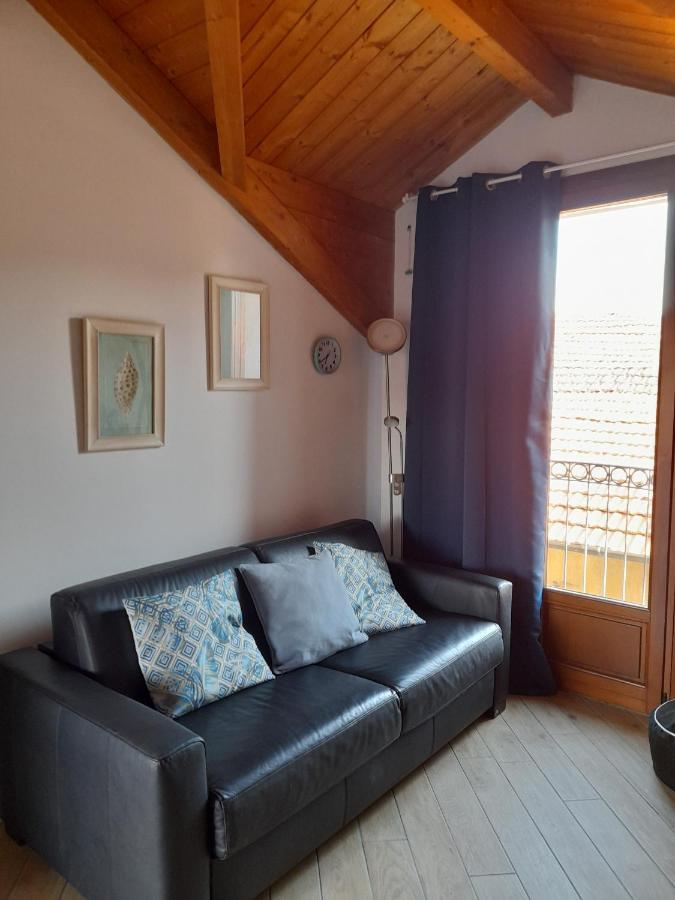 A Casa Di Sole Lägenhet Arese Exteriör bild